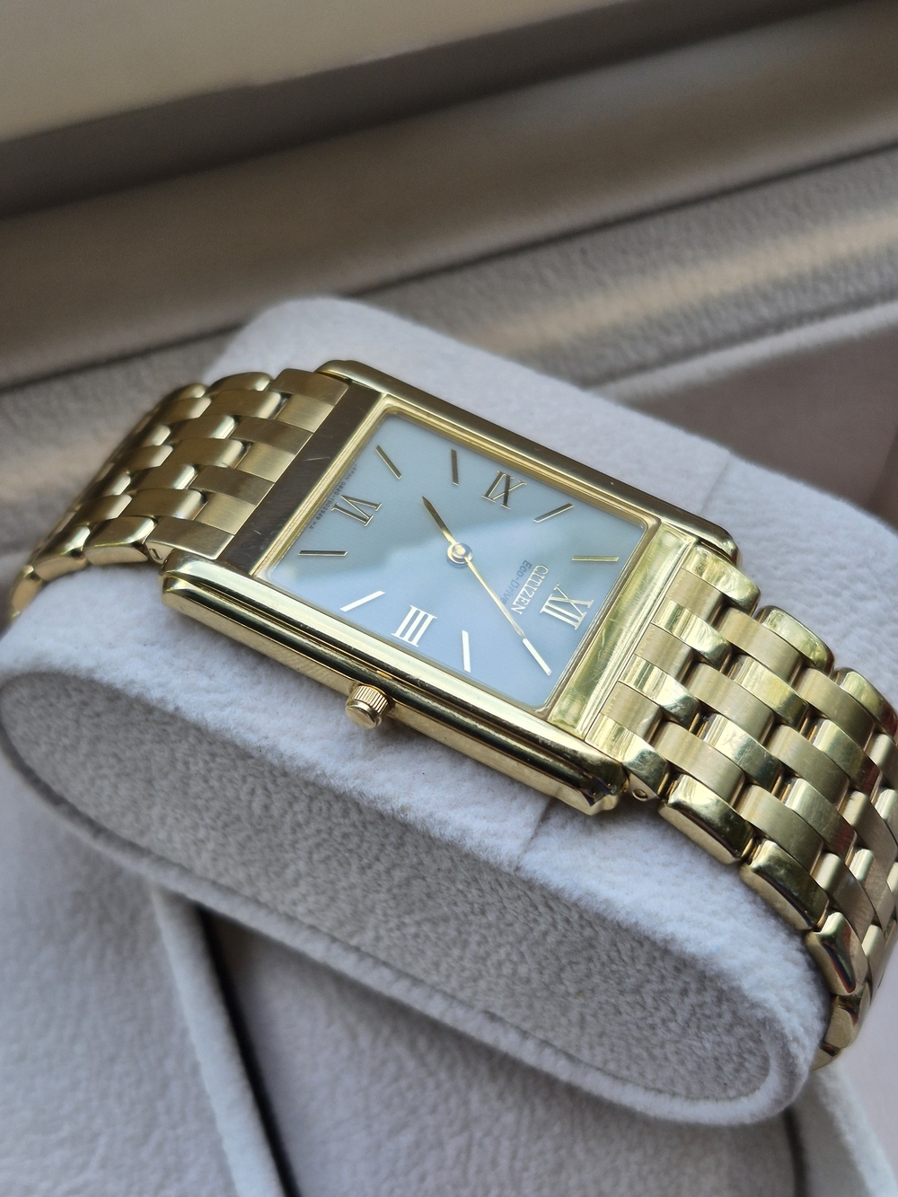 Citizen Stiletto Eco-Drive G820-T001688 TA White Roman Tank Quartz - Picture 5 of 16